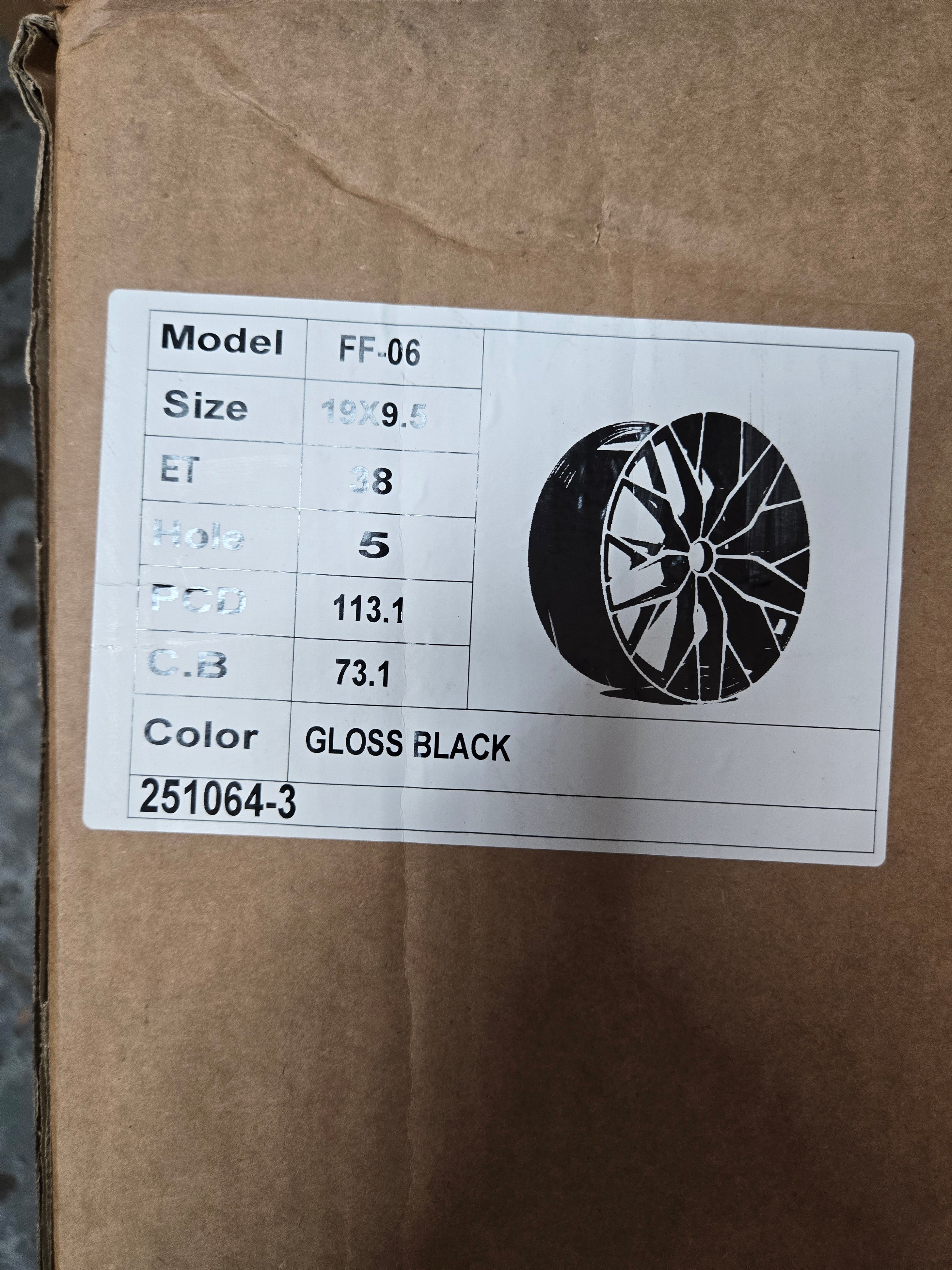 PEGASUS FF-06 19x9.5 5x113.1 GLOSS BLACK