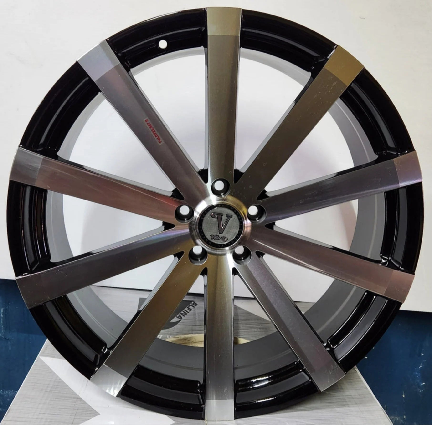 VW12BN 26X10.0 6X135 BLACK MACHINED FACE CB87.1 ET25