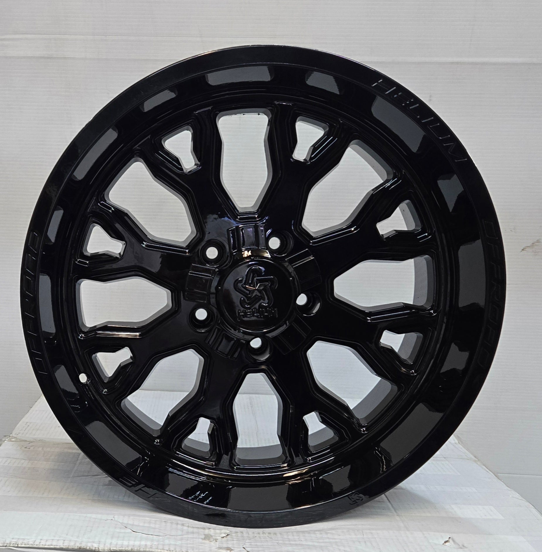 HELIUM HC-1 S MM 20X10 5X127 5X139.7 GLOSS BLACK CB87.1 ET 12