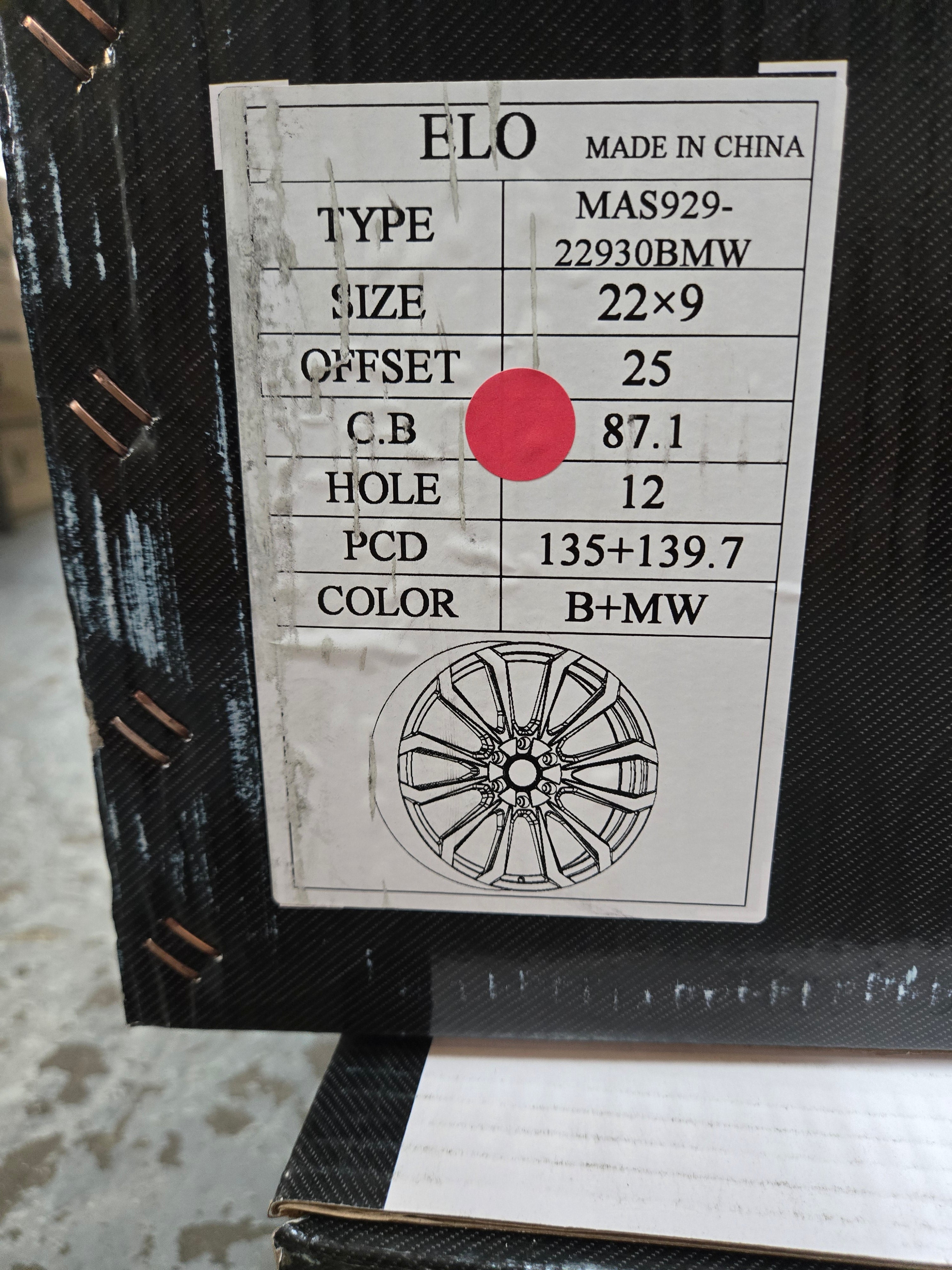 MAS929 22X9.5 6X139.7 6X135 BLACK MILLED TITAN CB 87.1 ET25