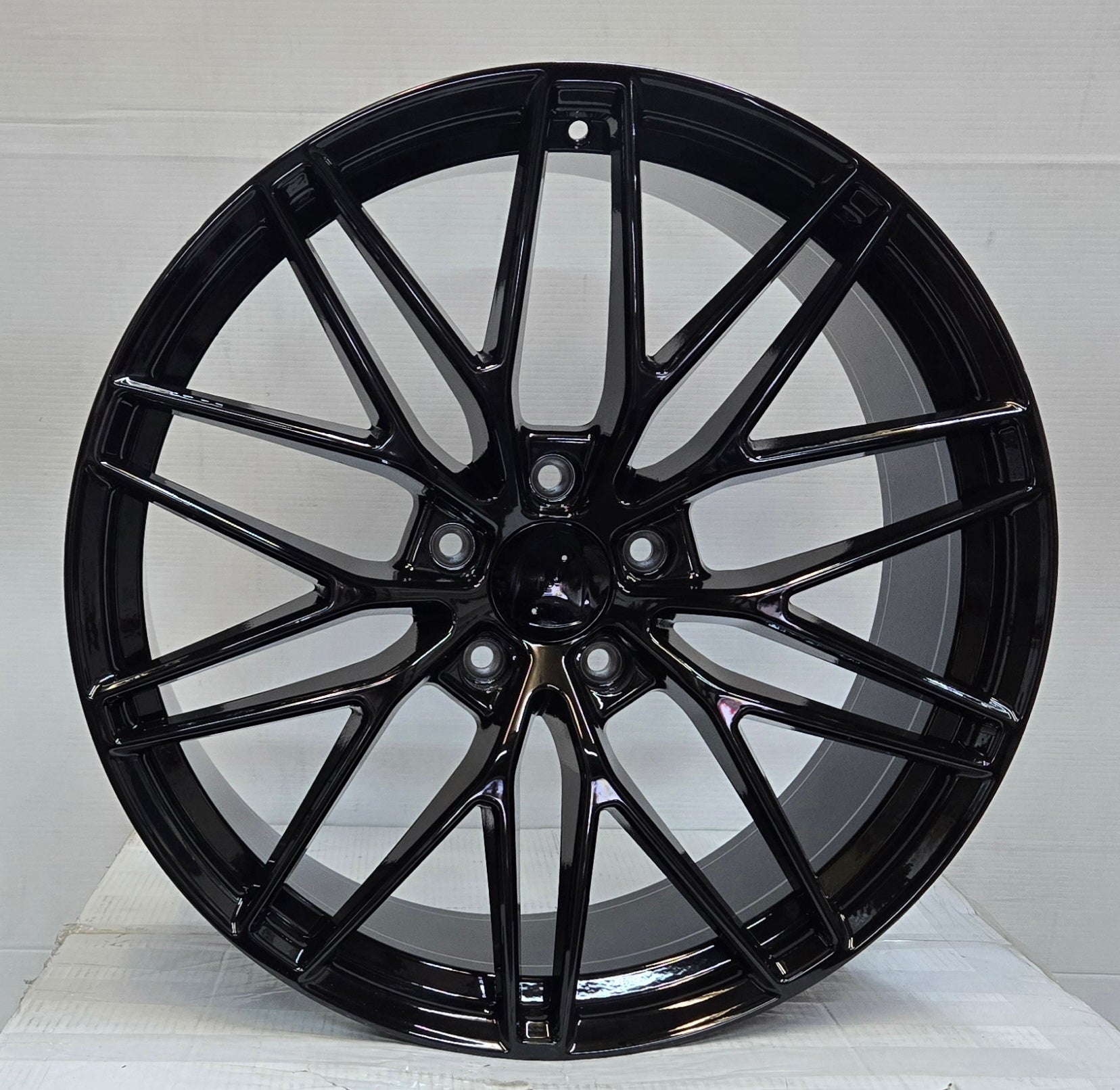 OE-0397 22X10.0 5X130 PIANO BLACK CB71.1 ET48