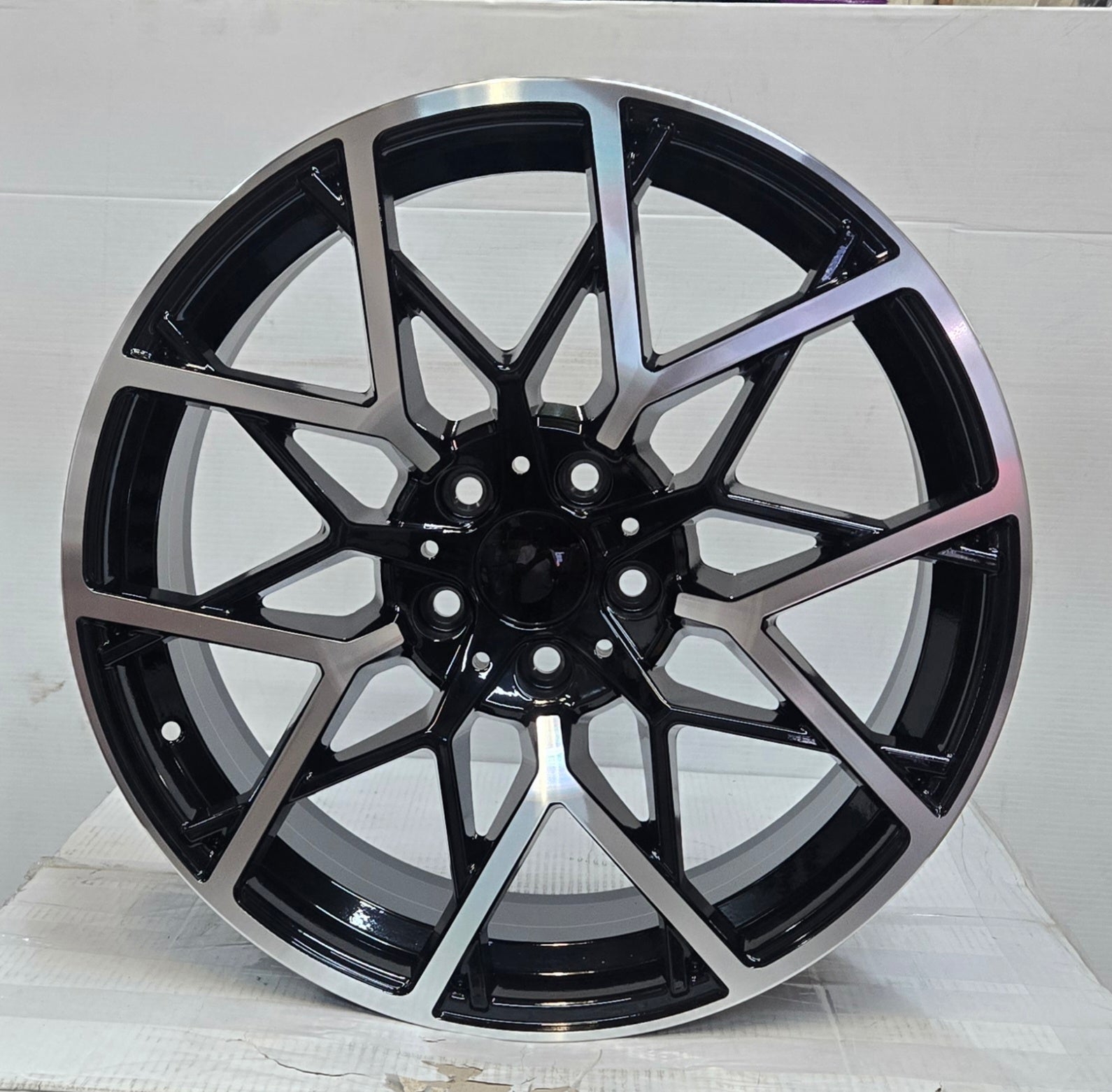 RB06 1384 M3 STYLE 20X8.5 5X120 BLACK MACHINED FACE CB72.1 ET35