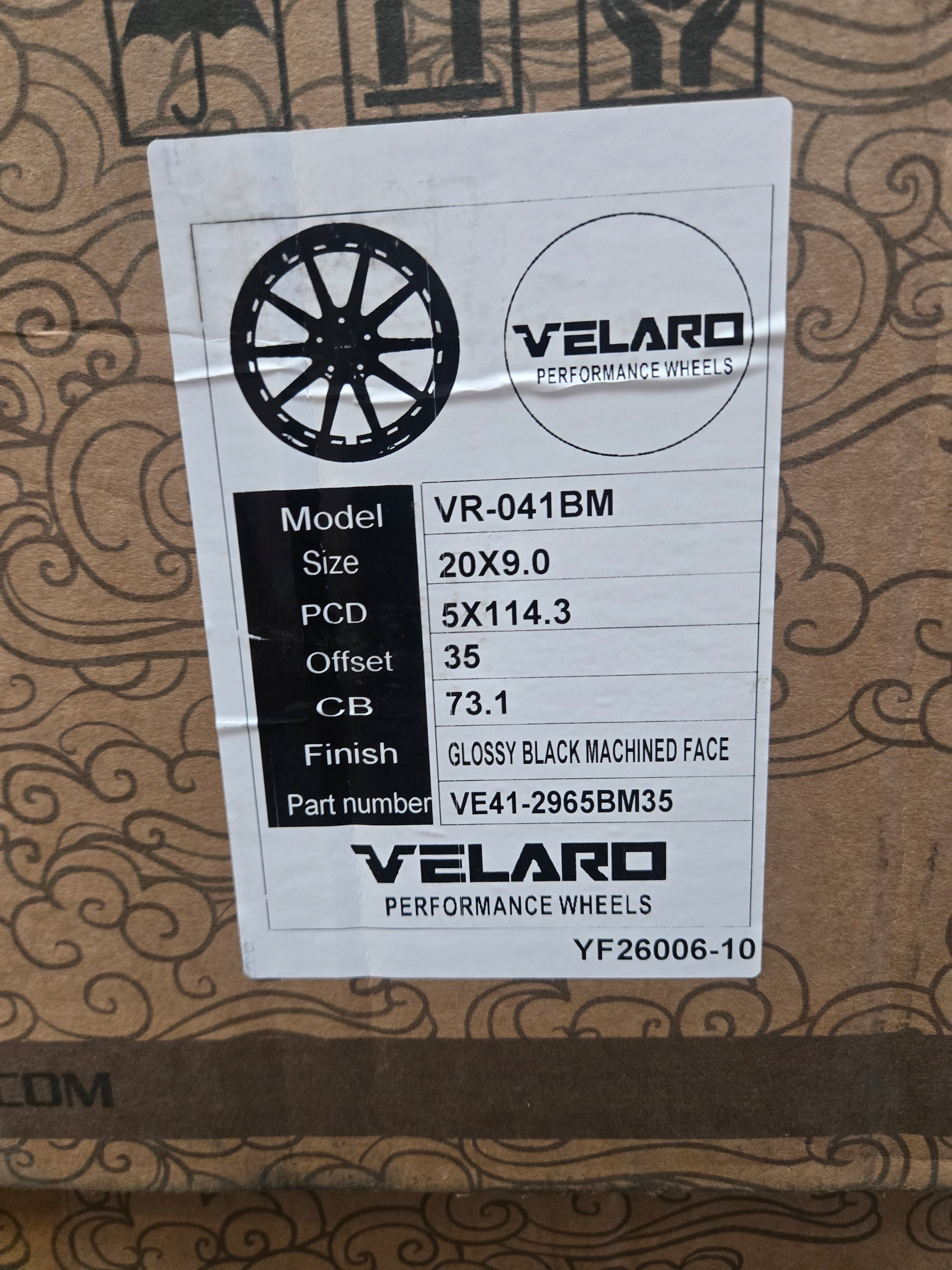 VELARO VR-41 20X9.0 5X114.3 GLOSS BLACK MACHINED FACE CB73.1 ET35