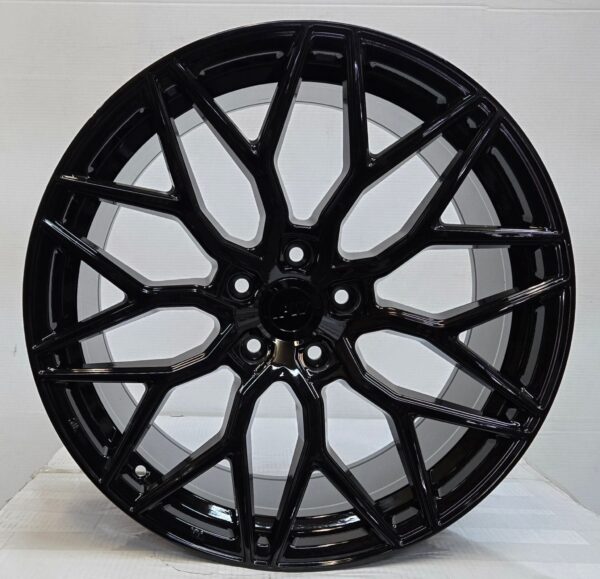 W028 19X8.5 5X112 5X114.3 GLOSS BLACK