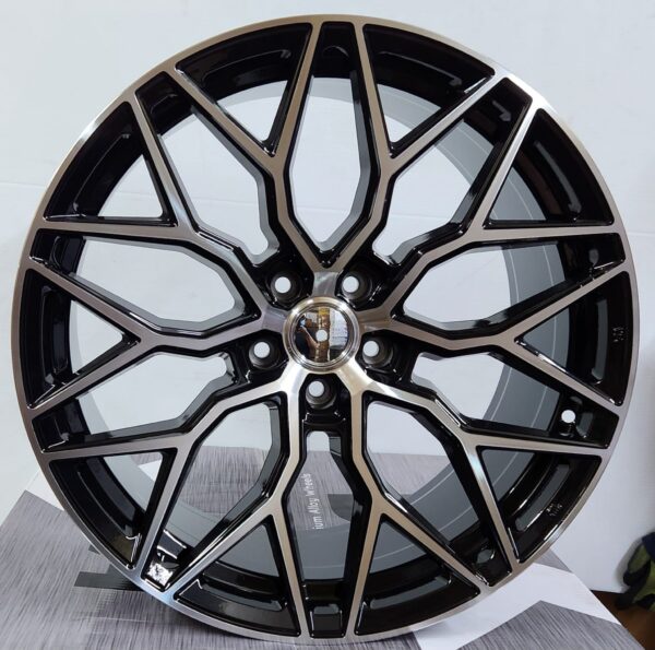 W028 20X8.5 5X112 5X114.3 PIANO BLACK MACHINED